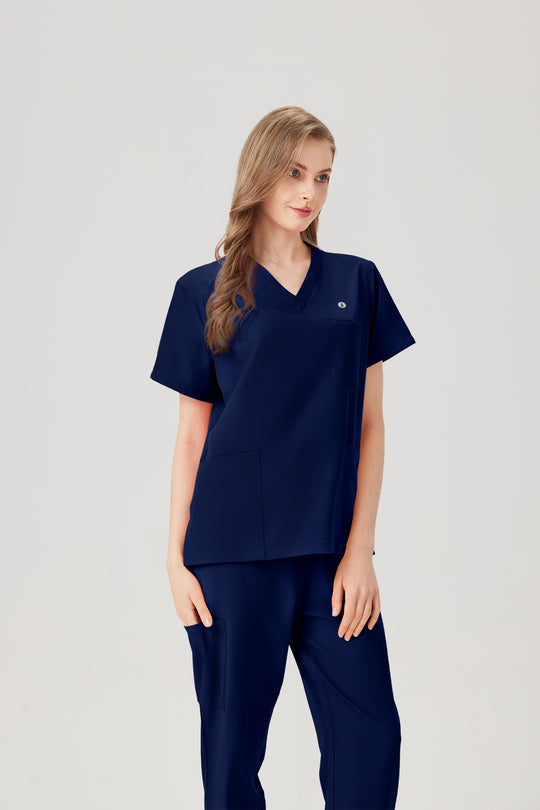Exhibición de uniforme médico JelriSoFit® para mujer de la Marina