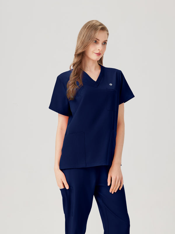 Exhibición de uniforme médico JelriSoFit® para mujer de la Marina