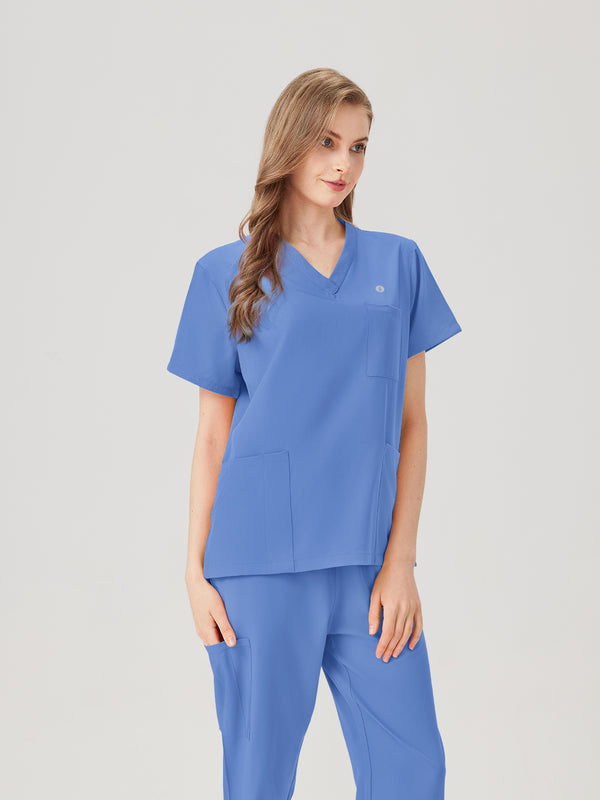 Pijama quirúrgico de mujer de color azul claro, imagen con efecto de visualización del modelo