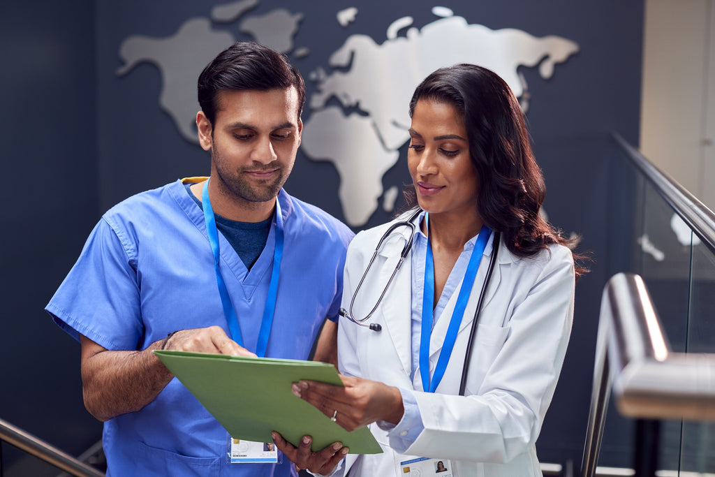 ¿Qué son los scrubs médicos?