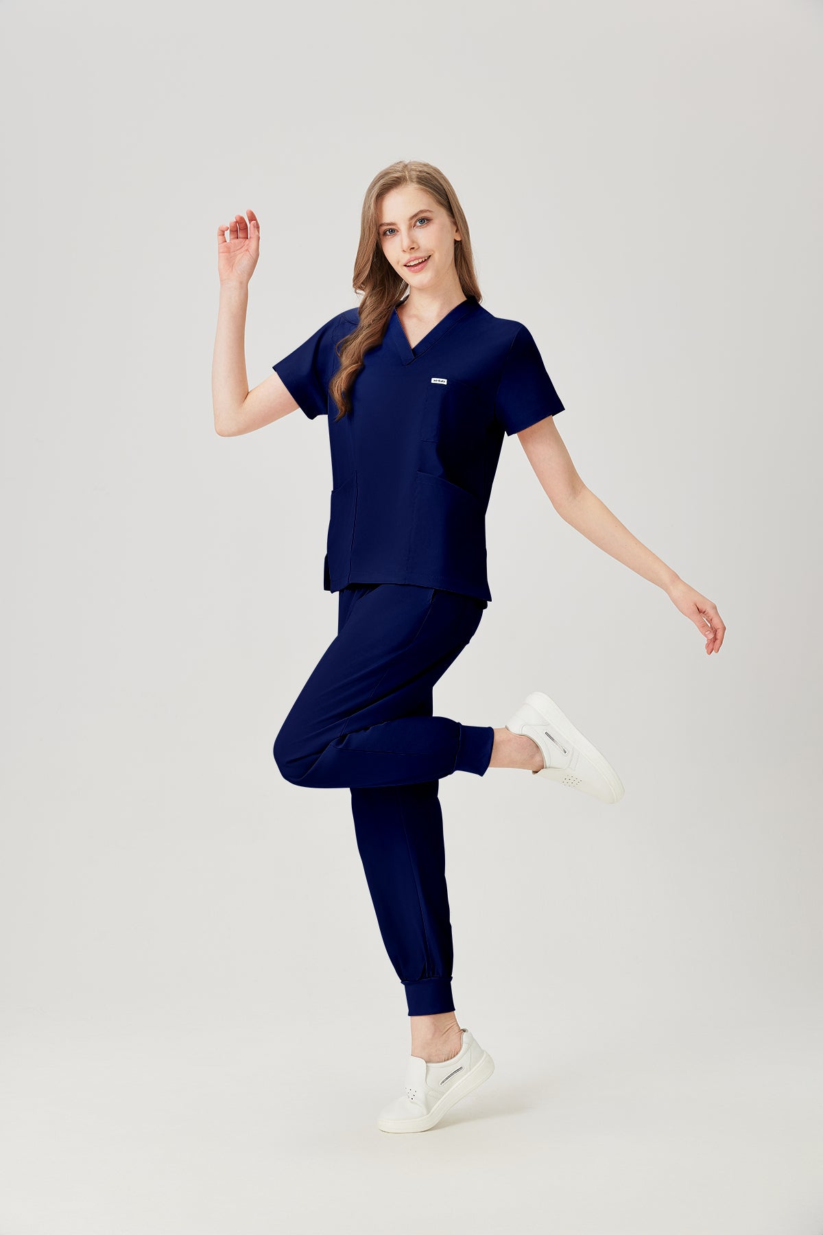 Bata quirúrgica azul marino para mujer, vista lateral