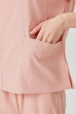 Bata quirúrgica rosa para mujer JelriSoFit® con bolsillos grandes multifunción (imagen)