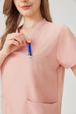 Bata quirúrgica rosa para mujer JelriSoFit® con bolsillos pequeños (como se muestra)
