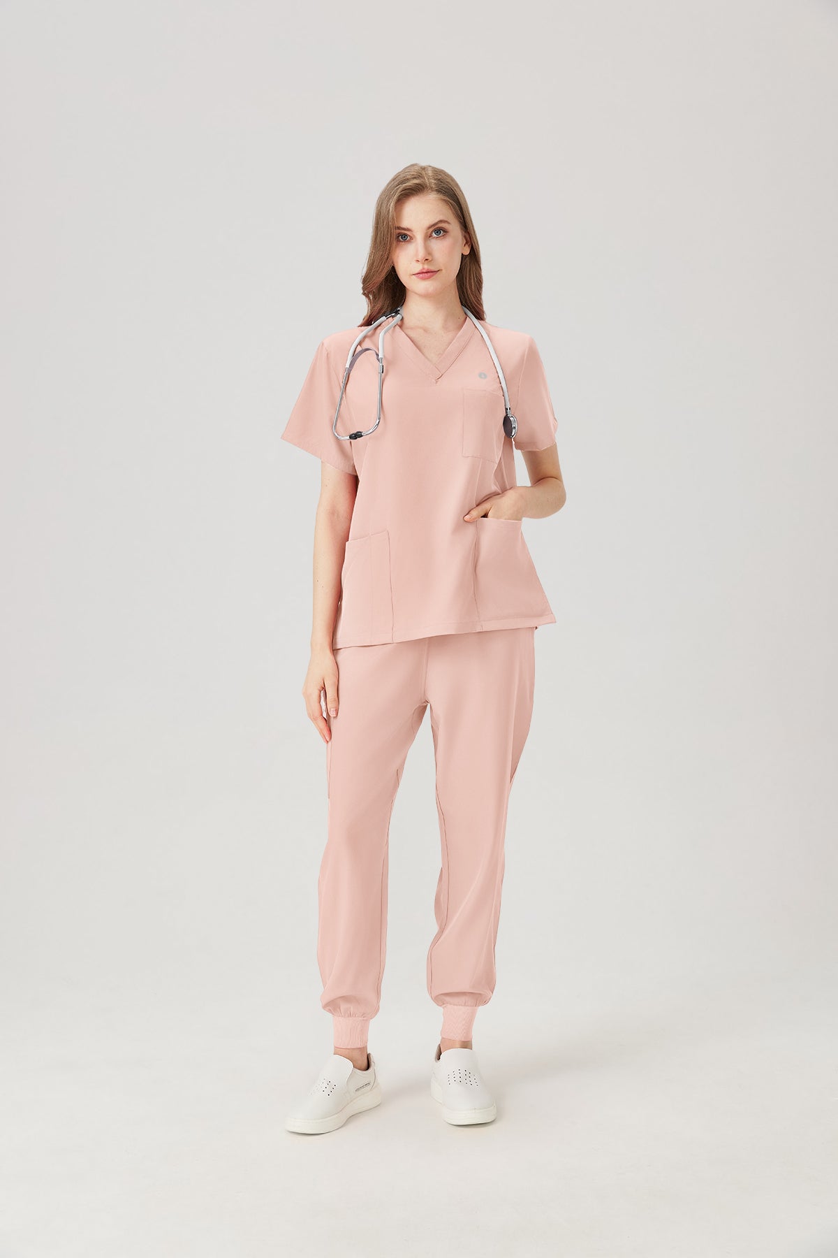 Uniforme médico rosa de mujer, exhibición de modelos