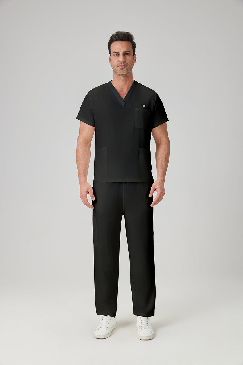 Bata quirúrgica negra para hombre JelriSoFit®, imagen de exhibición del modelo