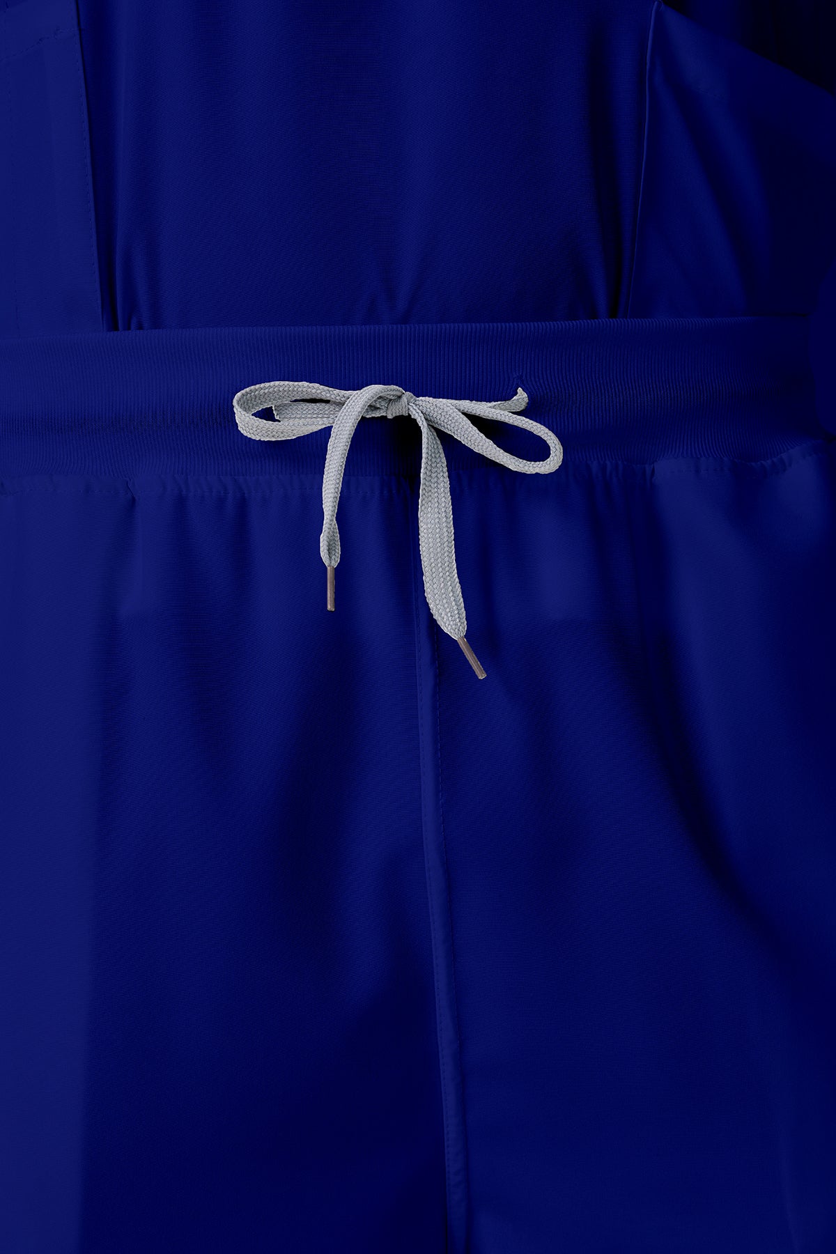 Bata quirúrgica azul rey JelriSoFit® para hombre, vista frontal del pantalón