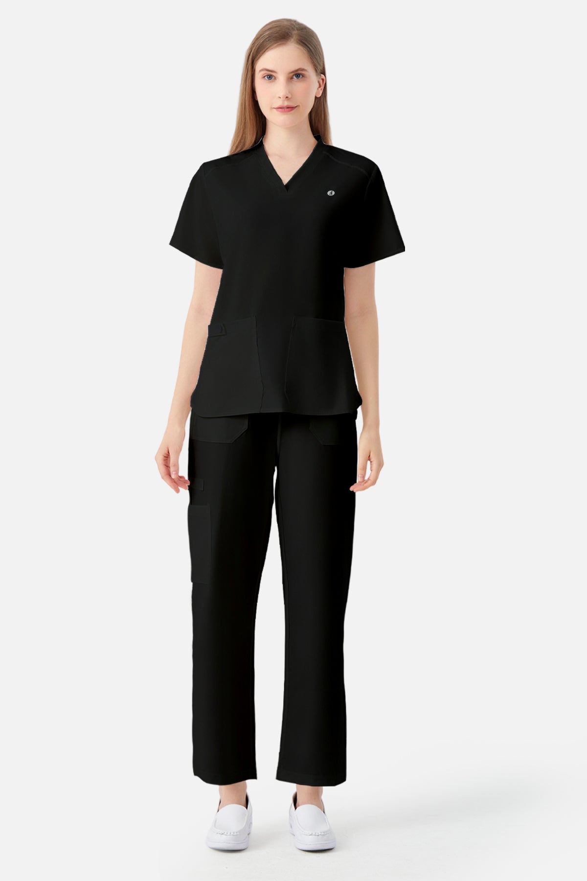 Vista frontal del uniforme médico femenino negro