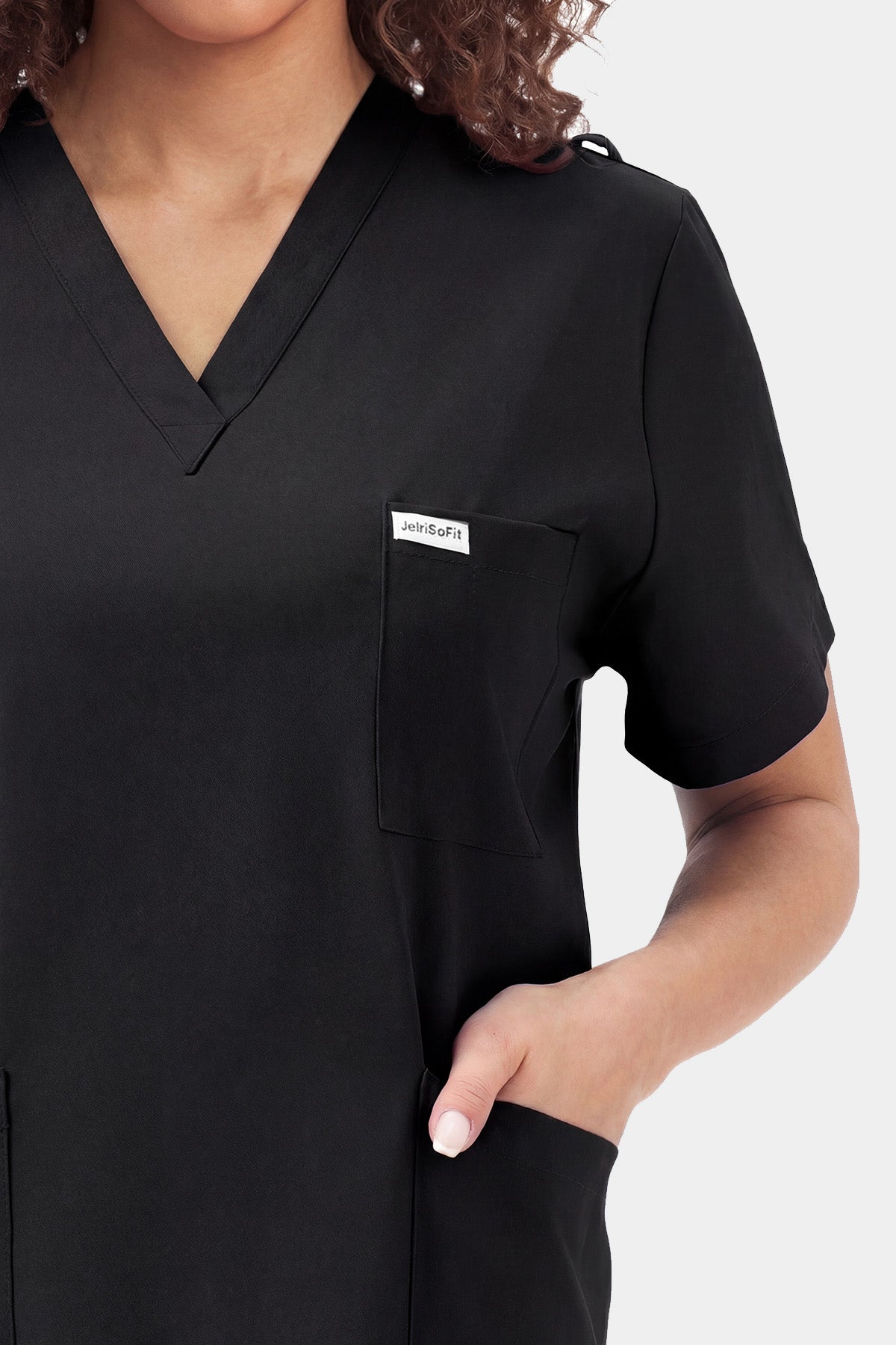 JelriSoFit Free Uniformes Quirúrgicos – Mujer Negro, Aberturas laterales