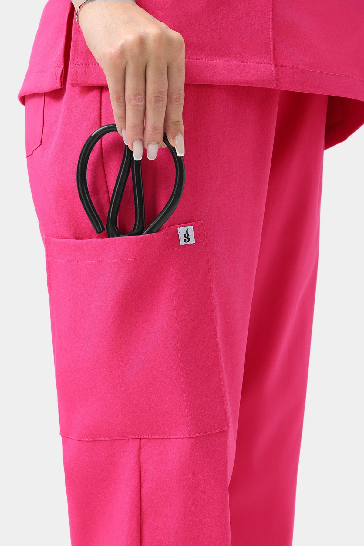 JelriSoFit Free Pijama Quirúrgica – Mujer Fucsia, Puños acanalados en tobillos