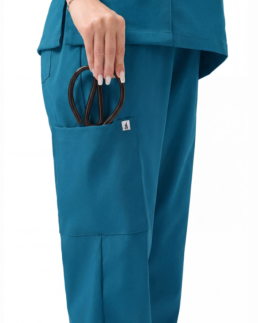JelriSoFit Free Uniformes Médicos – Mujer Azure Blue, Bolsillos amplios