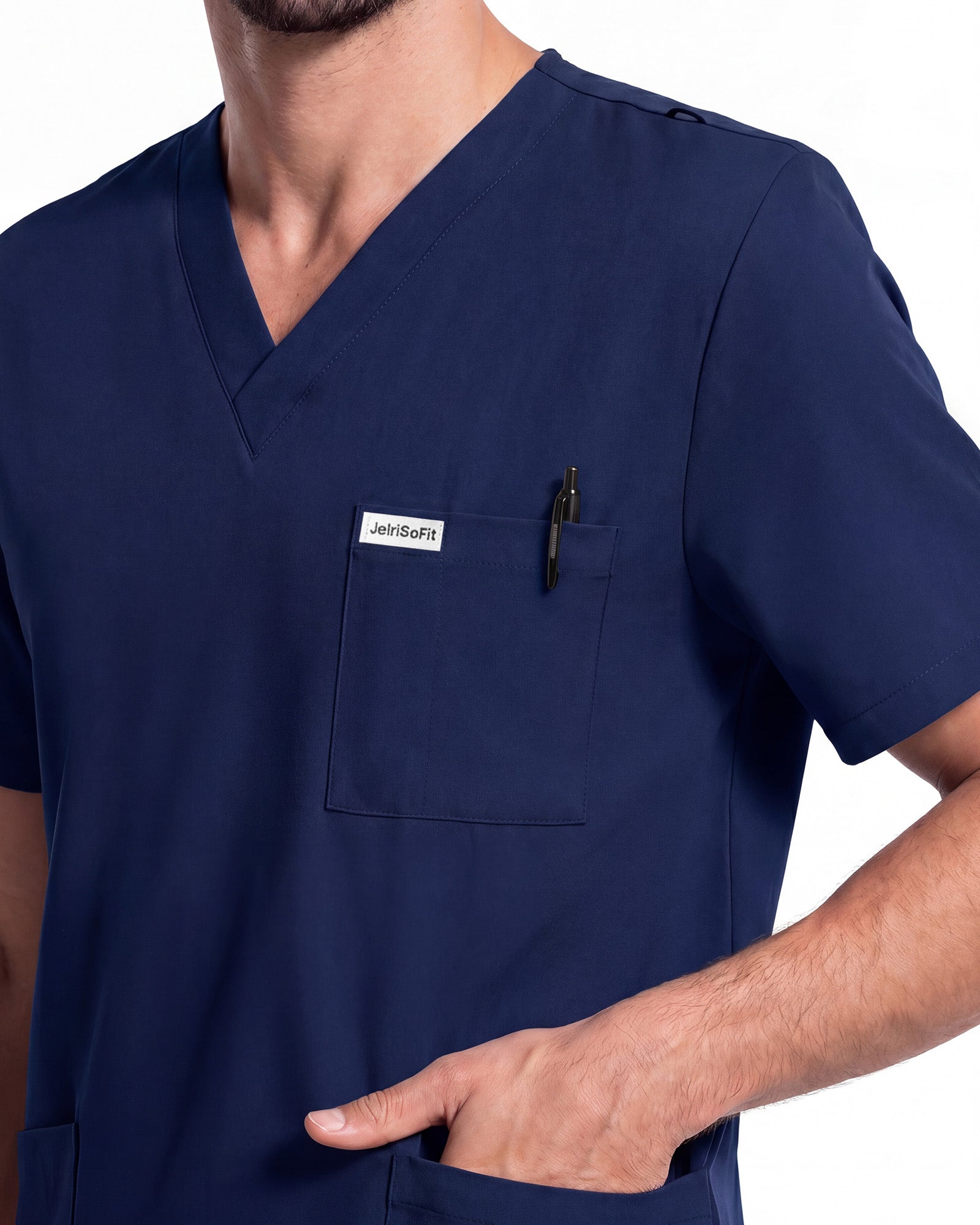 JelriSoFit Free Uniformes Médicos – Hombres Azul Marino, mantiene una apariencia ordenada