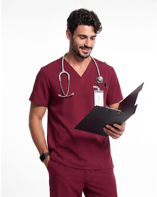 JelriSoFit Free Uniformes Quirúrgicos – Hombres Vino, Bolsillos amplios