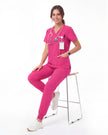 JelriSoFit Free Pijama Quirúrgica – Mujer Fucsia, Puños acanalados en tobillos