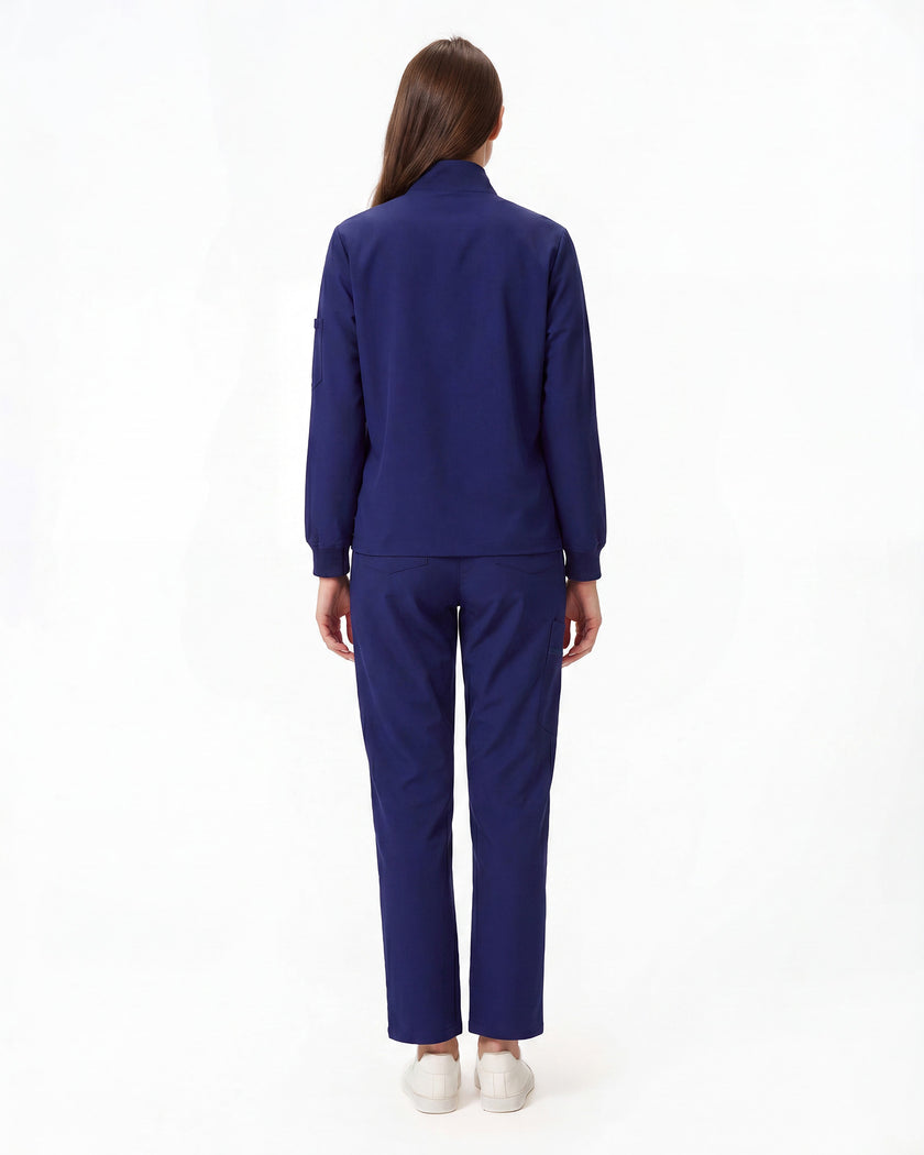Vista trasera uniforme de trabajo azul marino