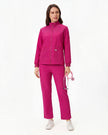 Uniforme médico bugambilia profesional con estetoscopio