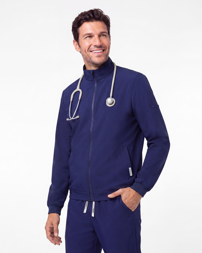 JelriSoFit set quirúrgico de 3 piezas para hombre Azul Marino, modelo con chaqueta