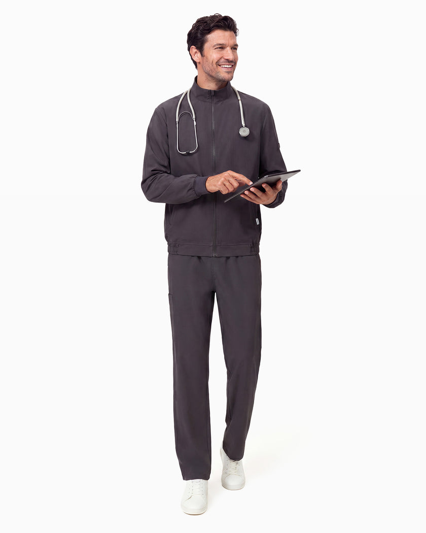 JelriSoFit set quirúrgico de 3 piezas para hombre Gris Carbón, vista frontal de cuerpo completo