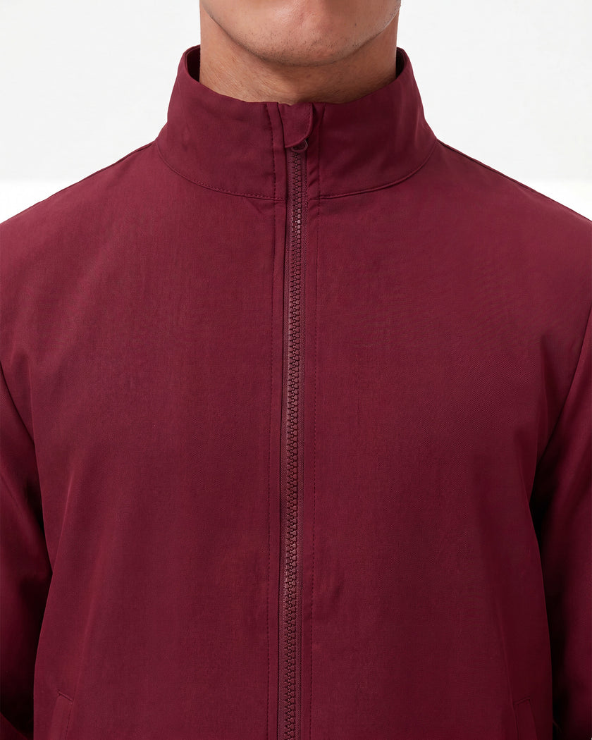 JelriSoFit set quirúrgico de 3 piezas para hombre Vino, detalle del cuello de la chaqueta